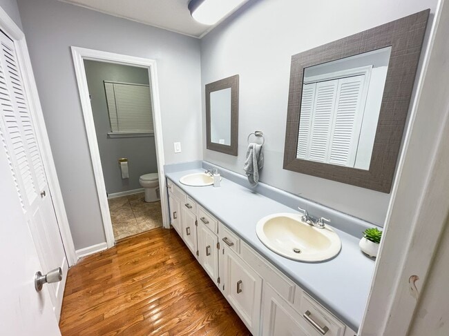 Photo - 6413 Edgmon Dr