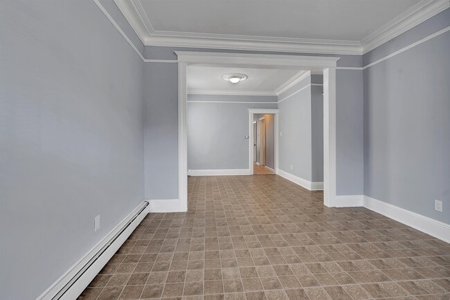 Photo - 42 Greenville Ave Unidad #2