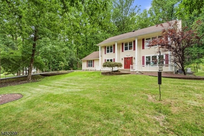 Photo - 9 Stirrup Way