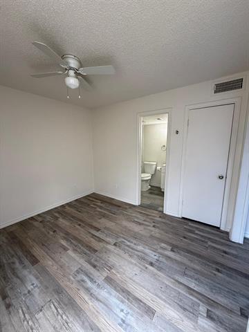Building Photo - 9807 Walnut St Unit #304 Rental