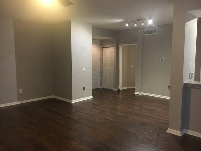 Photo - 1080 University Blvd Unit 13