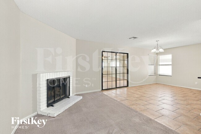 1335 Clagett Ln