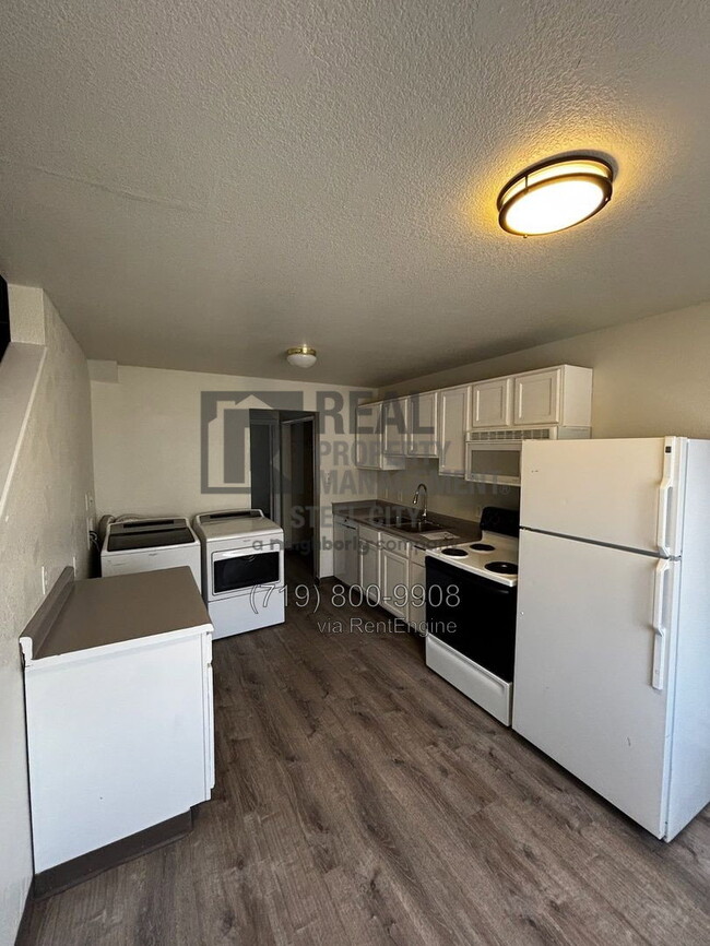 1715 Oakshire Ln Unit C
