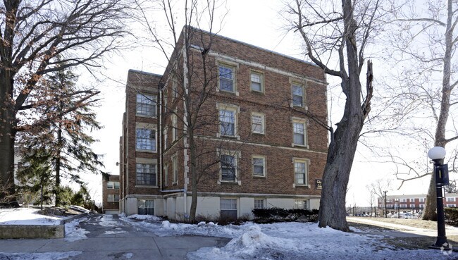 Photo - Cody Court Apartments