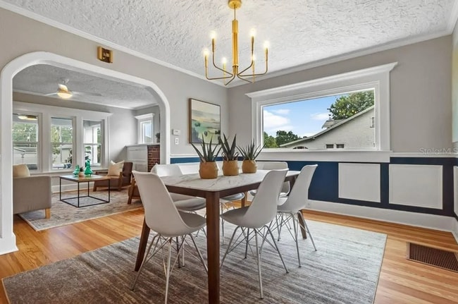 Photo - 117 Noxon St