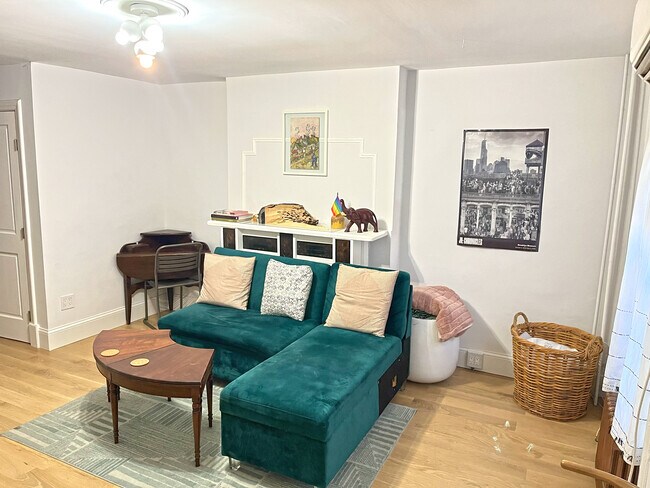 Photo - 518A Halsey St Unidad #1