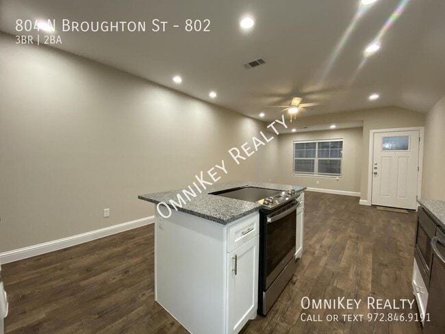 Photo - 804 N Broughton St Unit 802