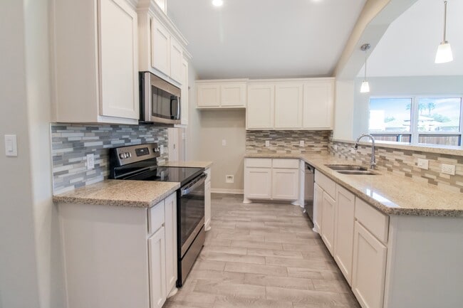 Photo - 3912 N Rye Cir