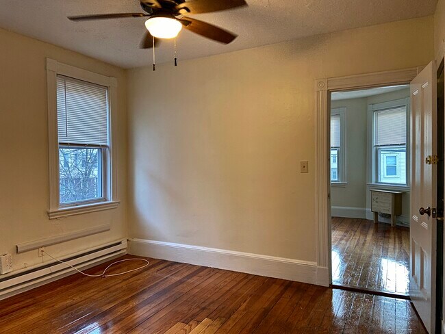 Photo - 257 Beacon St Unit 2