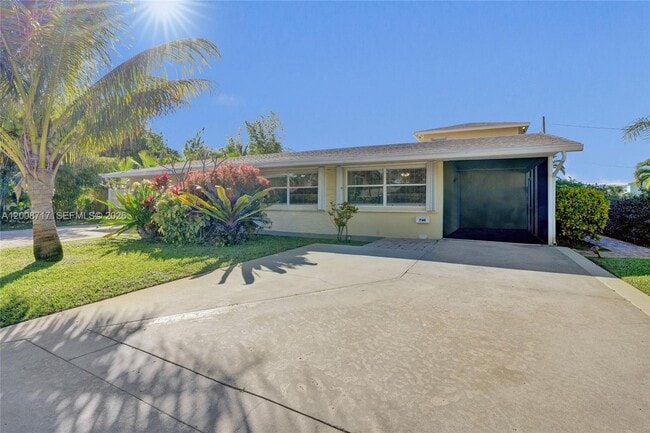Photo - 740 Buttonwood Rd