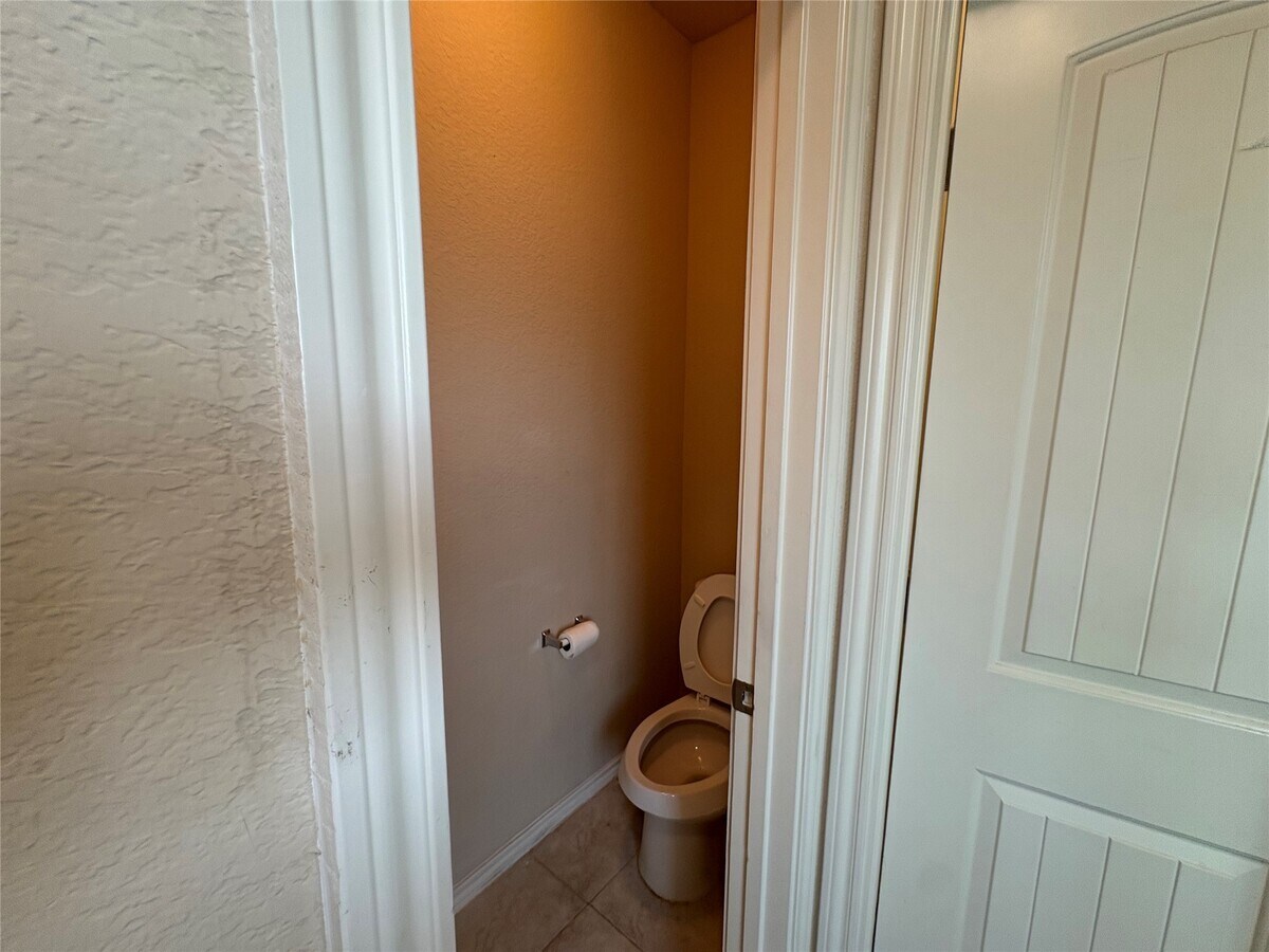 Photo - 1410 Spencer Glen Ln