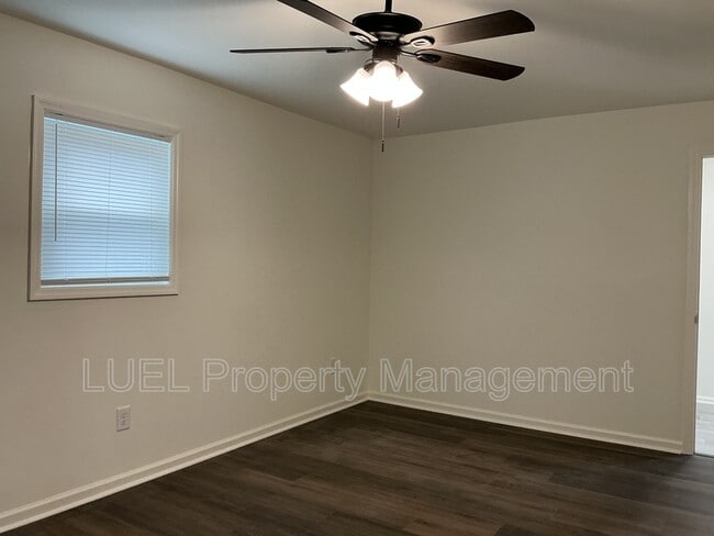 Photo - 1050 Bedford Ave