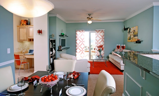Living room - City Central Condos