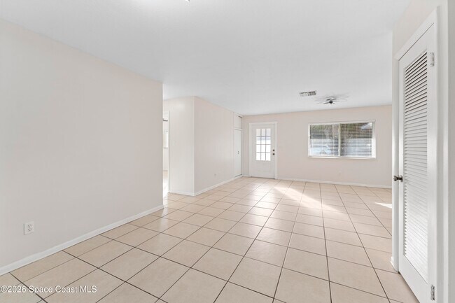 Photo - 420 S Tropical Trail