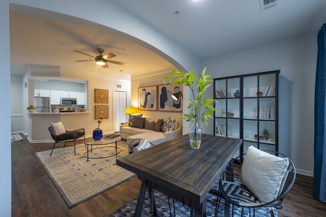 Sala de estar - Avana Sugar Land