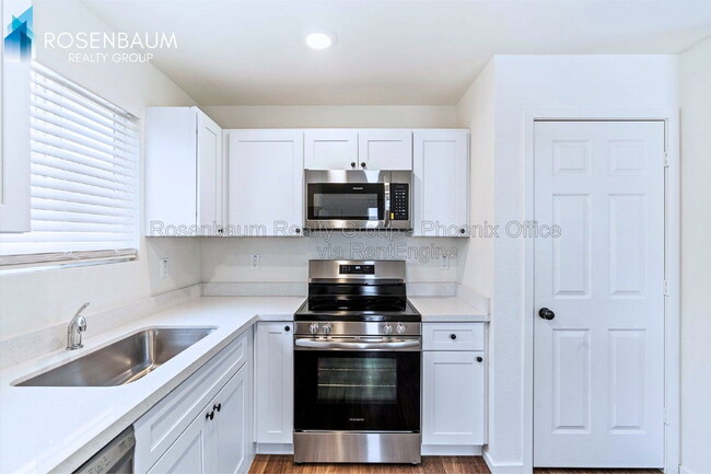 Photo - 1106 E Papago St