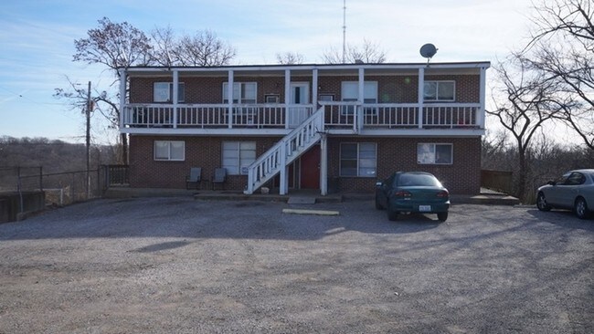 Photo - Starlight Apartments