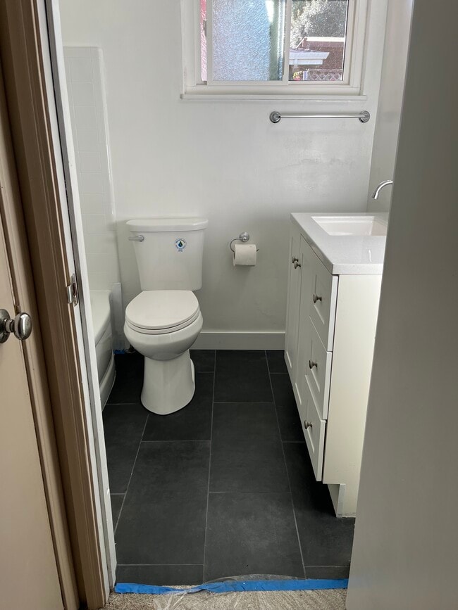 Photo - 20465 Almeda St