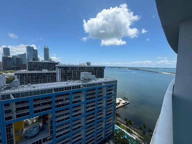Building Photo - 2101 Brickell Ave Unit 2102