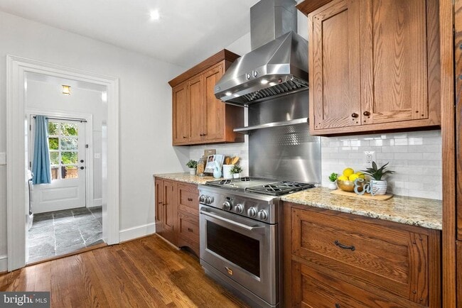 Photo - 200 Summers Dr