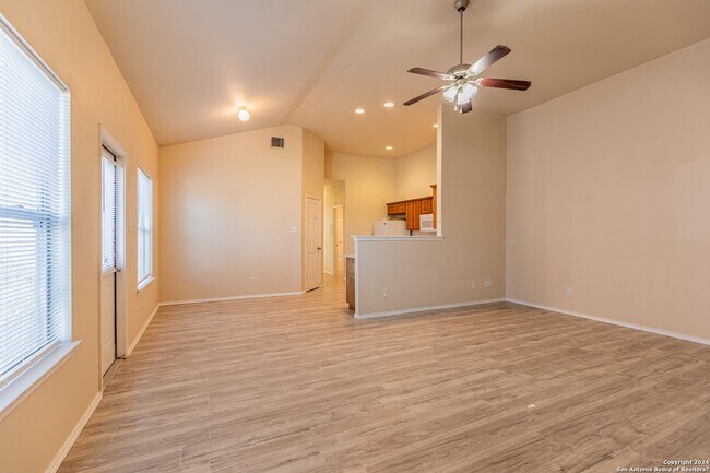 7226 Golf Way