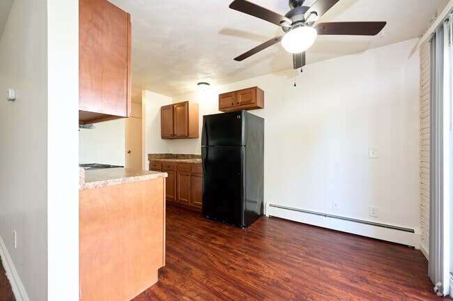 Photo - Wedgewood West