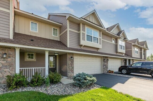 Photo - 3407 Chestnut Ln