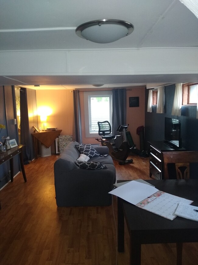 Photo - 237 W Chenango Ave