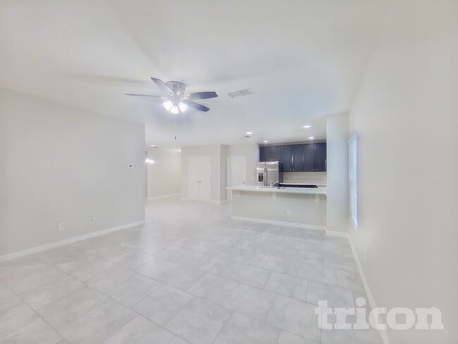 Photo - 34633 Salerno Cir