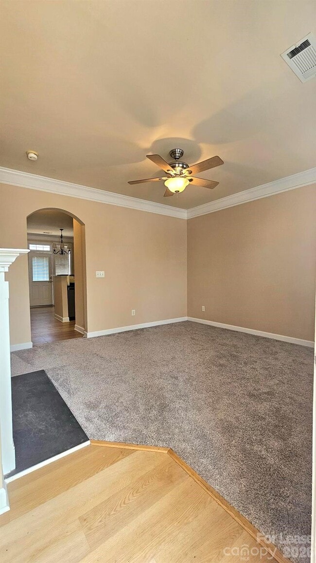 Photo - 1067 Writers Way