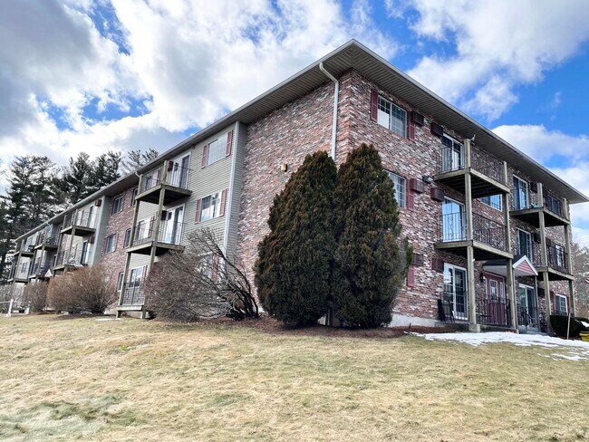 Photo - 1311 Hanover St Unit 25