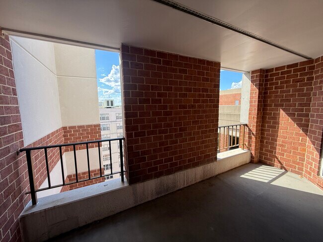 Photo - 1230 23rd St NW Unidad 9