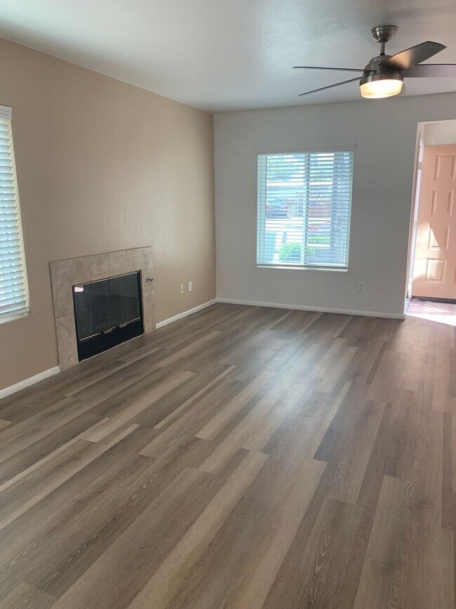 Photo - 336 E Limberlost-1 Unit 1