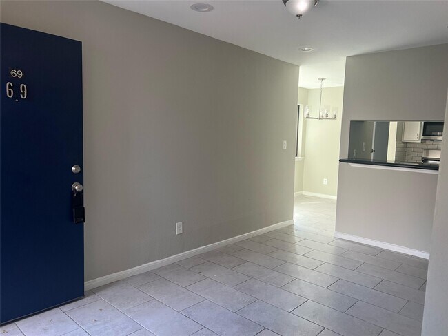 Photo - 6601 Sands Point Dr