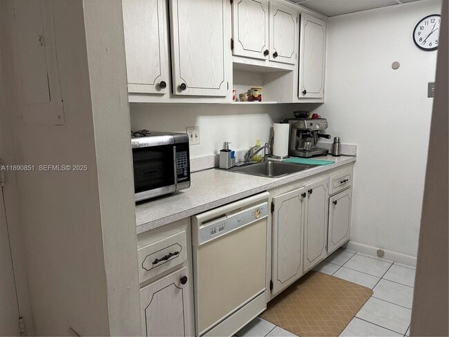 Photo - 14501 N Kendall Dr Unit 207H