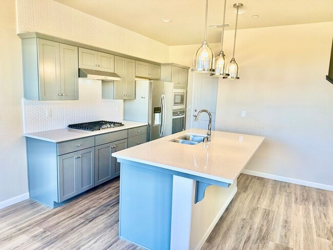 Photo - 803 Wishon Ave W