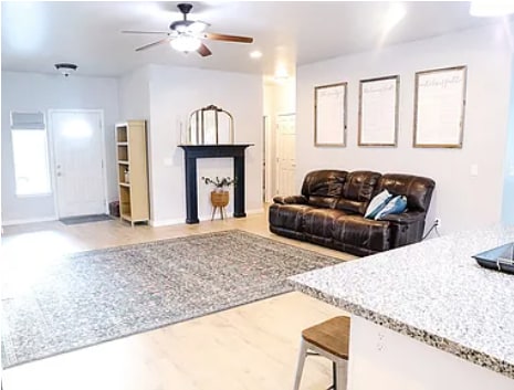 Photo - 961 N Kiaya Ln