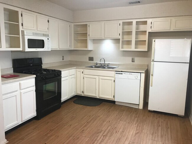 Photo - 9302 Canus Dr