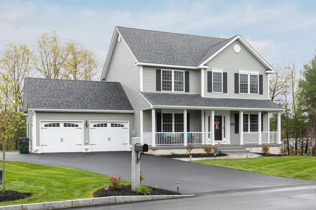 Building Photo - 301 Glen Forest Dr