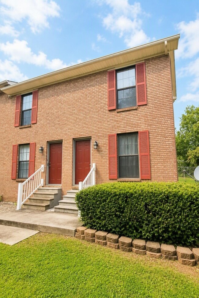 Building Photo - 1032 Brookview Dr Unit 13 D