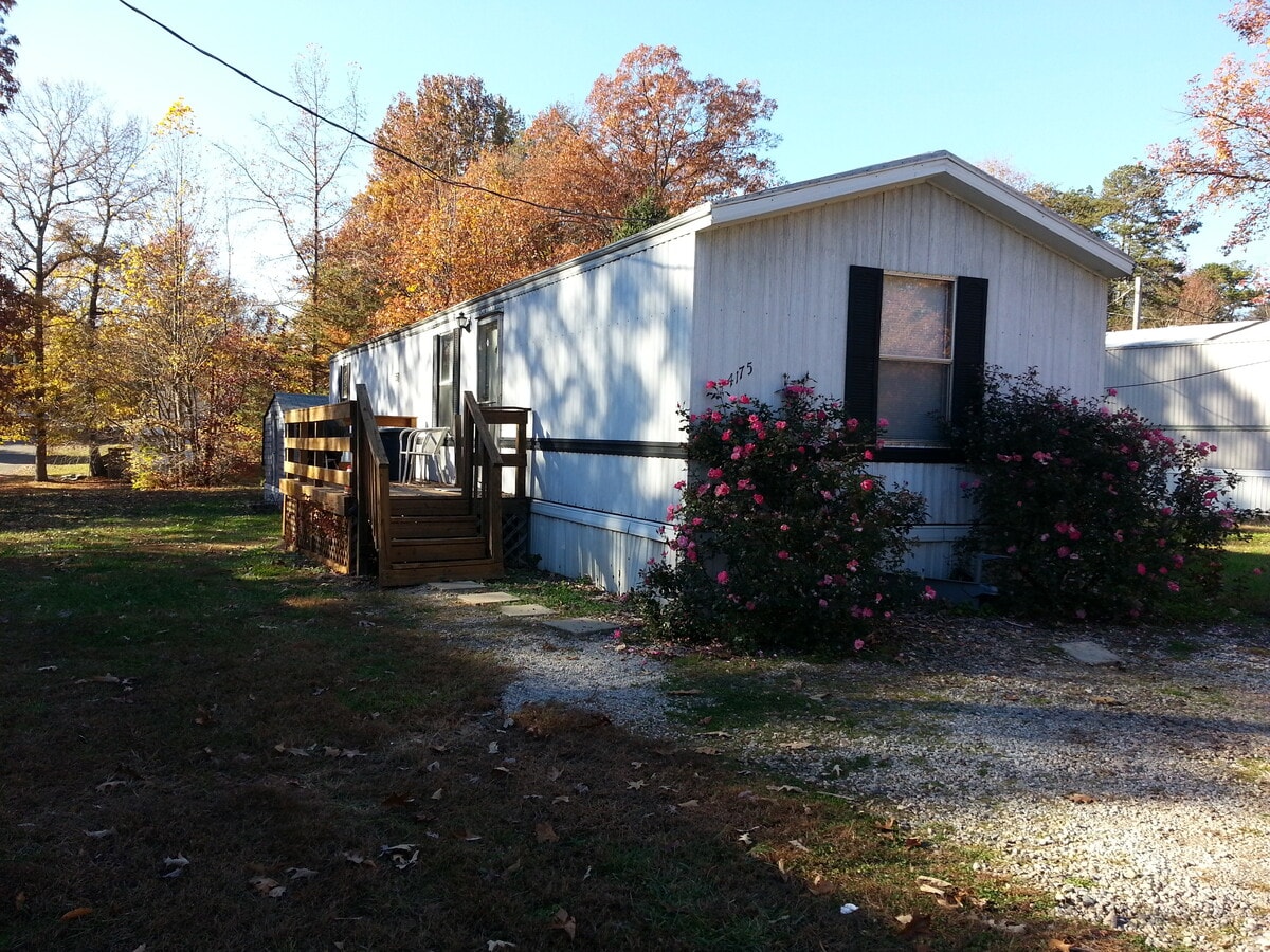 Photo - 4175 Hyview Ln