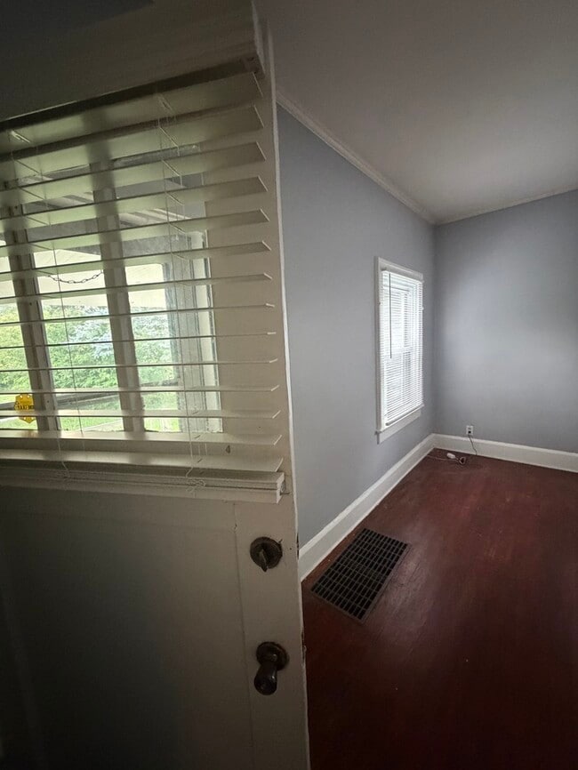 Photo - 3 Bedroom Near Irvington-Emerson Heights