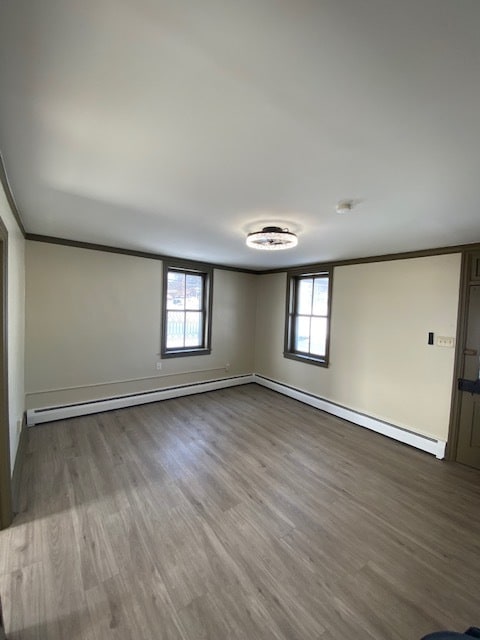 Living Room - 4448 Orefield Rd Unit B