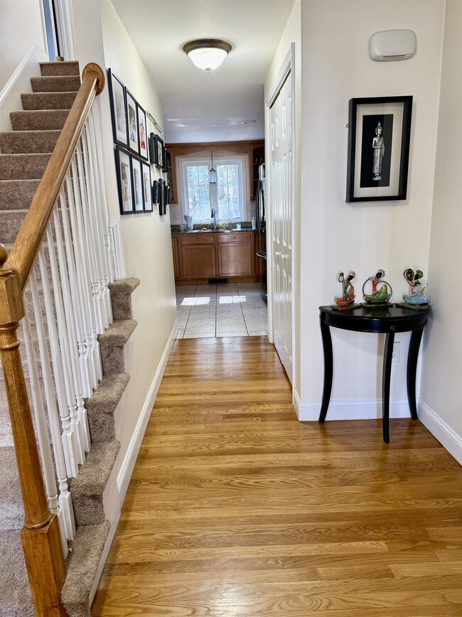 Photo - 9 Hibiscus Way