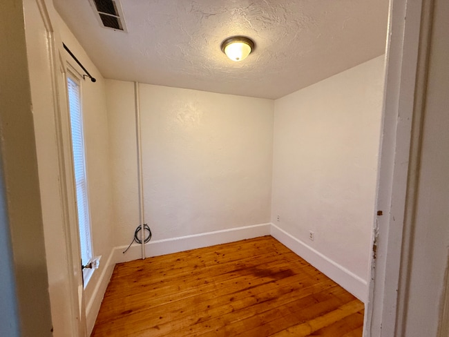 Photo - 1413 N 11th St Unidad A