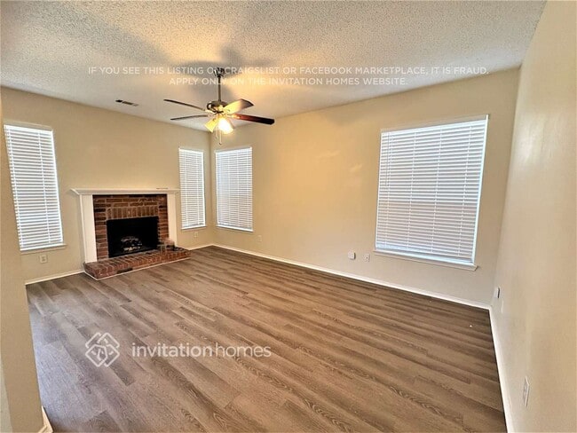 Photo - 2517 Centenary Dr