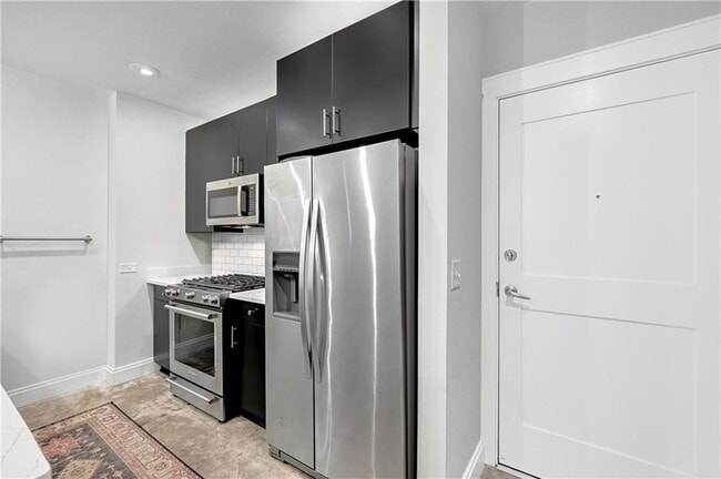 Photo - 905 Juniper St NE Unidad 309