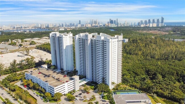 Photo - 14951 Royal Oaks Ln Unit 107