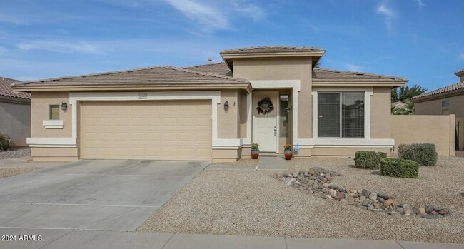Building Photo - 2056 E Riviera Dr