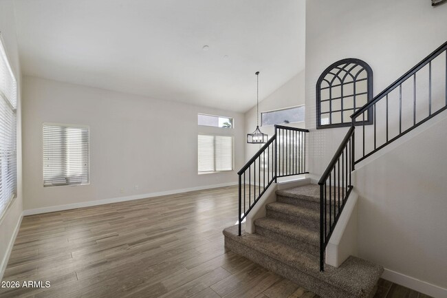 Photo - 1883 W Falcon Dr